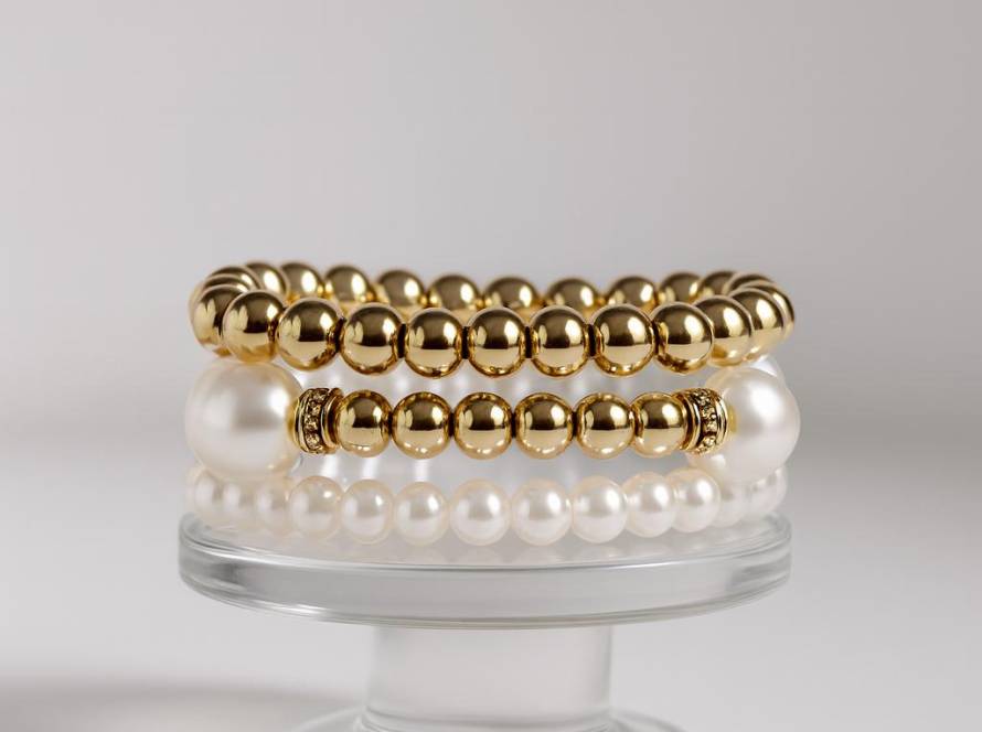 Effortless Pearls Bracelet